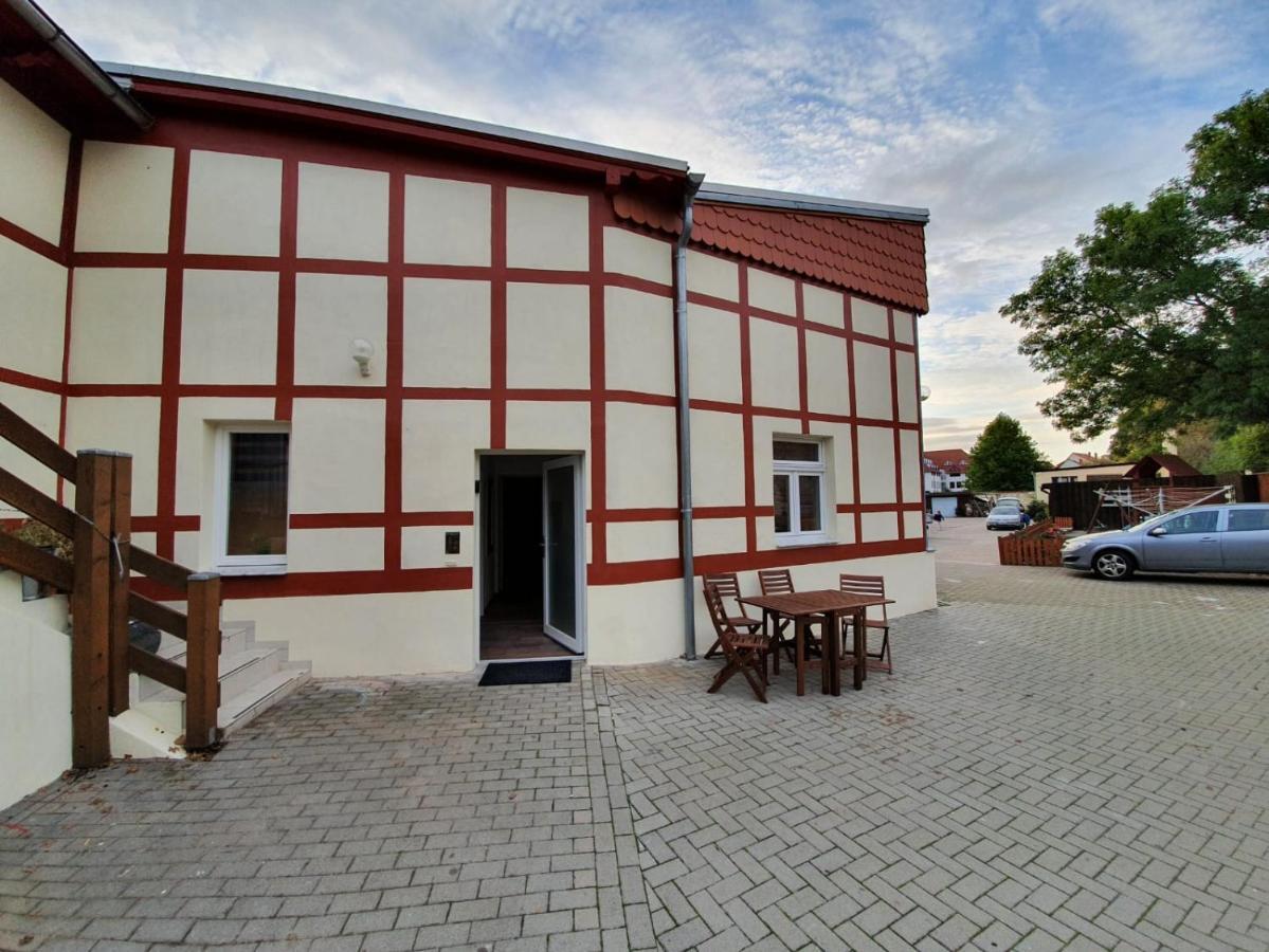 Zum Wachstuebchen Apartment Quedlinburg Exterior foto