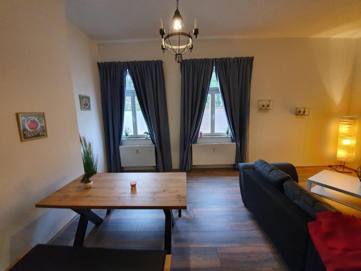 Zum Wachstuebchen Apartment Quedlinburg Exterior foto
